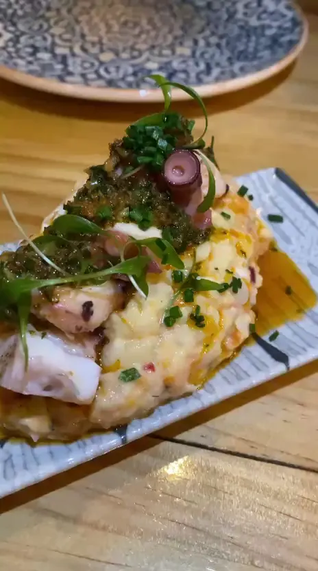 Ensaladilla rusa con pulpo asado